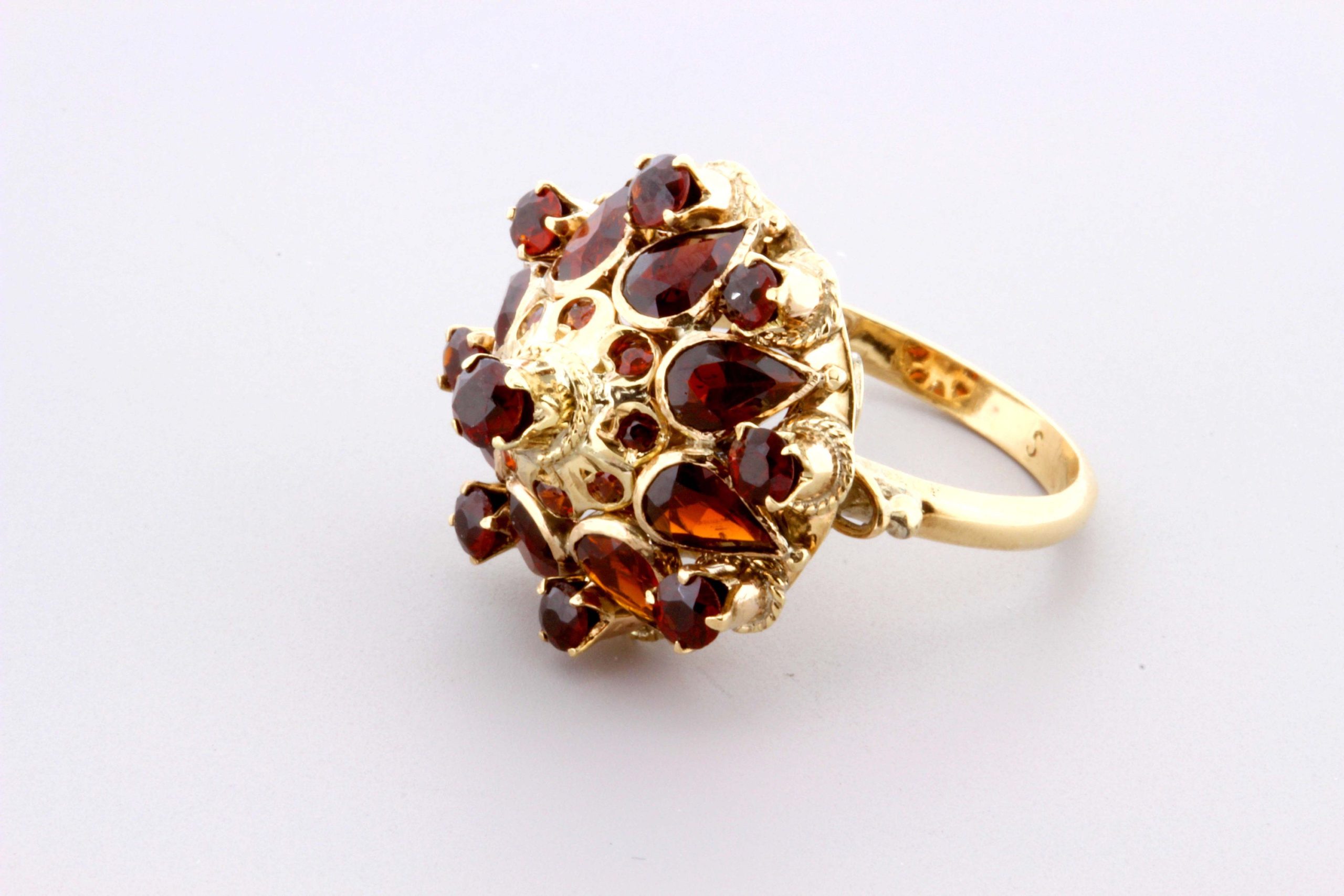 Disney Majestic Inspired Tiara Diamond Ring 1/4 CTTW | Enchanted Disney  Fine Jewelry