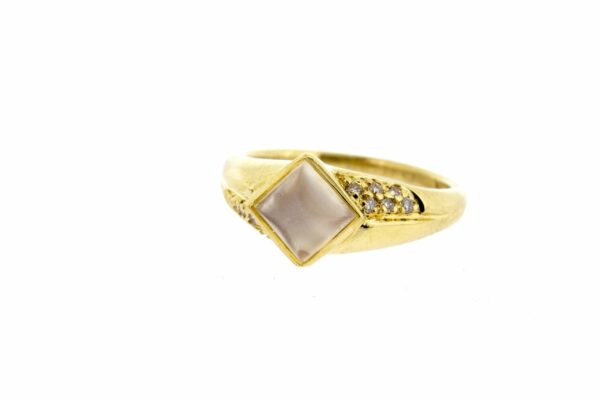 Timekeepersclayton 1.38ct Moonstone 18K Yellow Gold Diamond Ring