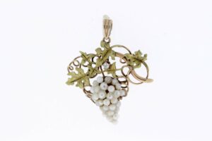 Timekeepersclayton 10K Grape vine Pendant with Pearls and Diamond Accents