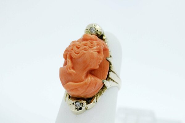 Timekeepersclayton 14K Gold Coral Cameo Ring with Diamonds