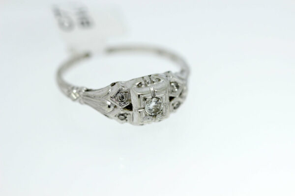 Timekeepersclayton 14K Gold Diamond Ring with Fluted Sides