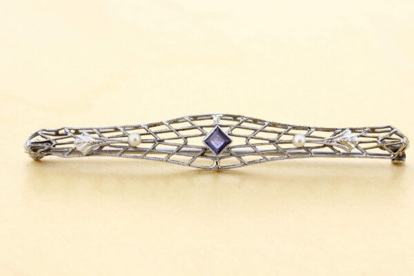 Timekeepersclayton 14K Gold Filigree Brooch with White Pearls and Princess cut Blue Sapphire Milgrain