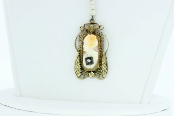 Timekeepersclayton 14K Gold Filigree and Cameo Pendant with Diamond and Pearls