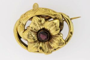 Timekeepersclayton 14K Gold Hollow Hand Engraved Flower Brooch with Garnet Center