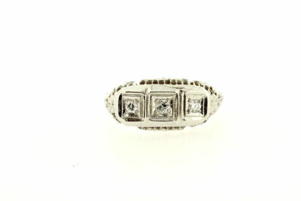 Timekeepersclayton 14K White Gold Vintage Trio Diamond Ring with Flower Filigree Wedding Engagement