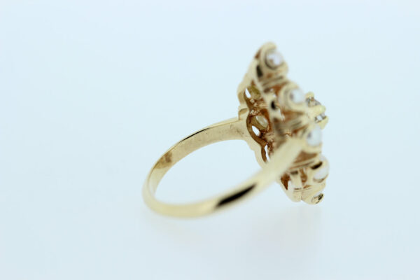 Timekeepersclayton 14K Yellow Gold Diamond and Pearl Ring