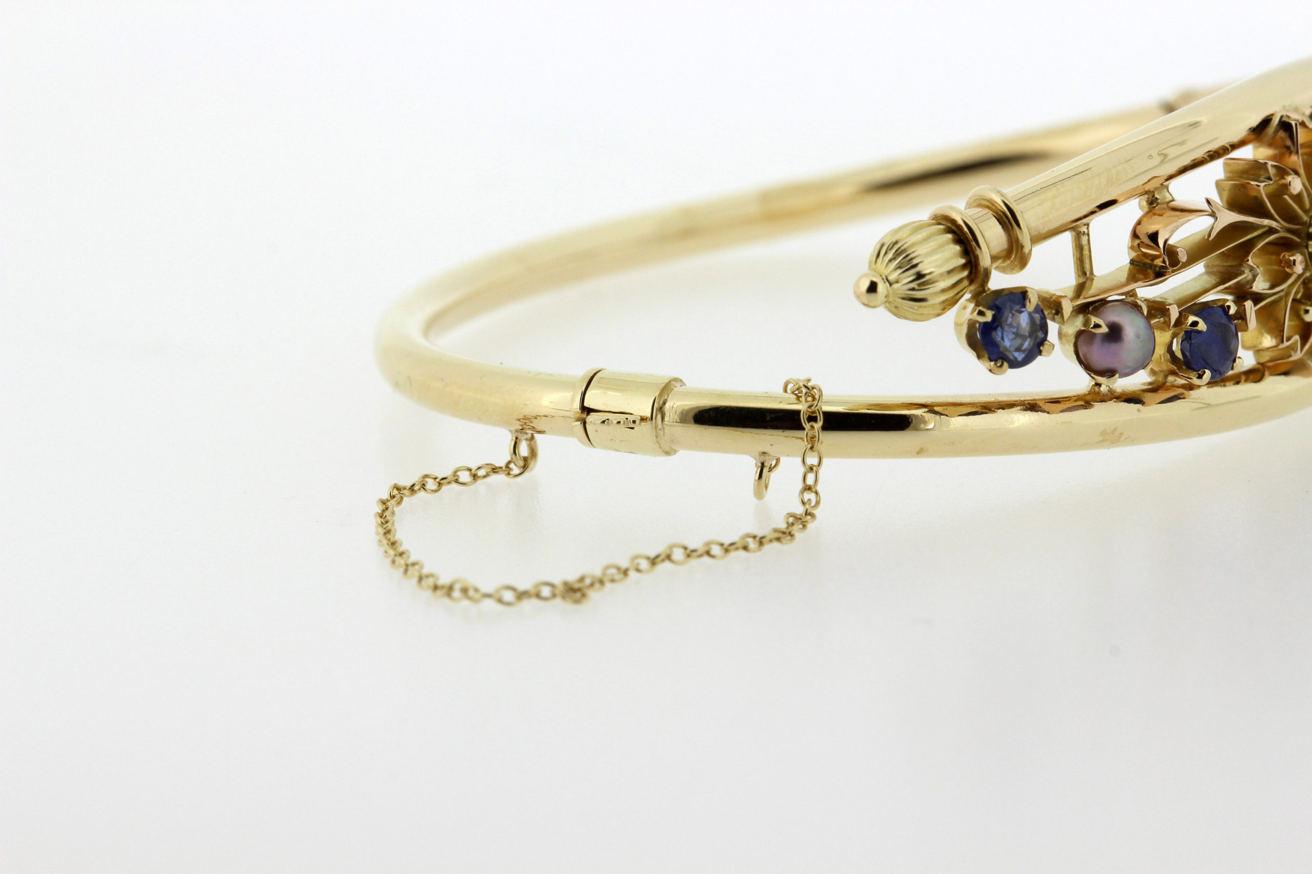 14K Yellow Gold Diamond Flower Bracelet — Koehn & Koehn Jewelers - Rock  Your World