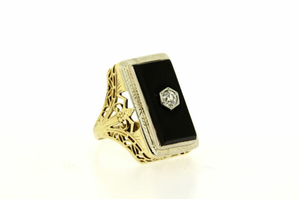 Timekeepersclayton 14K Yellow Gold Vine Leaf Filigree Ring with Black Onyx Slab with Rivet White Accent Vintage