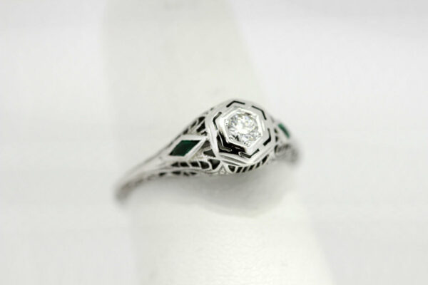 Timekeepersclayton 18K White Gold Diamond Ring with Filigree and Green Accents