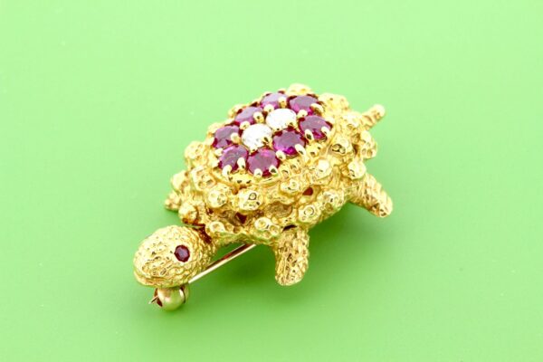 Timekeepersclayton 18K Yellow Gold Longevity Turtle Ruby and Diamond Brooch