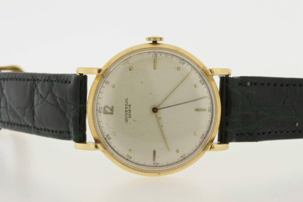 Timekeepersclayton 18K Yellow Gold Universal Geneve Wrist Watch
