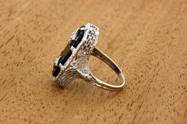 Timekeepersclayton 1920s Onyx and Diamond 14K Gold Ring