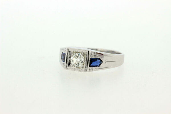 Timekeepersclayton 20K White Gold Gent’s Ring .45ct Diamond Center with Blue Accent Shields