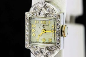 Timekeepersclayton Elgin Platinum and DIamond Wrist Watch