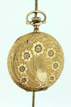 14K Yellow Gold Swirling Flower Daisy Engraved Waltham Pocket Watch