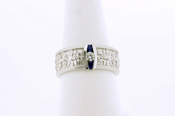 Timekeepersclayton 18K Gold Floral Pattern 8mm Wide Band with White Diamond and Blue Sapphires