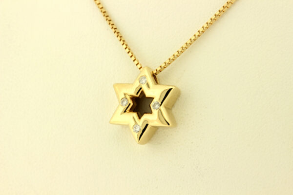 Timekeepersclayton Star of David Diamond Pendant 14K Yellow Gold with Matching 17.5 Inch Chain