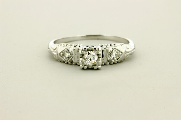 Timekeepersclayton Elegant 0.15 Carat Diamond Engagement Ring Wedding Anniversary