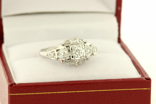 Timekeepersclayton 14K Gold Diamond Wedding Ring with Flowers