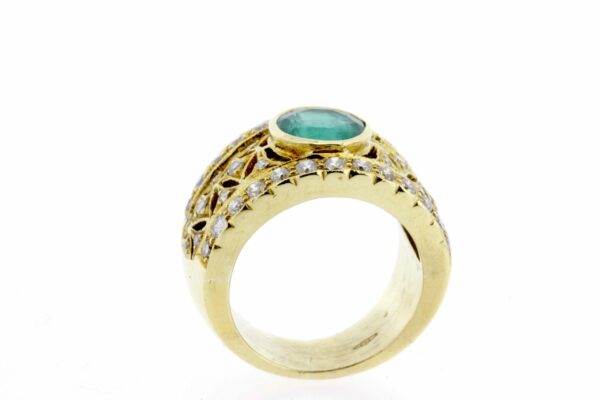 Timekeepersclayton Stunning Vivid Green Emerald and Diamond Ring 18K Yellow Gold with Milgrain