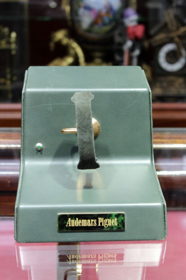 Timekeepersclayton Vintage Audemars Piguet Winding Winder Solar Powered and Battery Powered