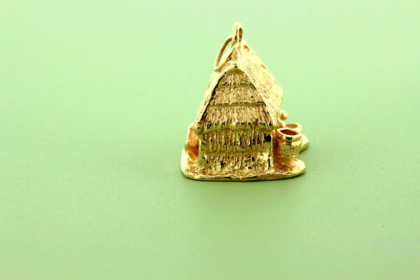 Timekeepersclayton Vintage Charm 14K Yellow Gold Tropical Hut Thatched House