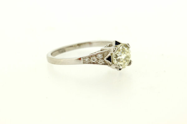 Vintage 1.08 Carat Diamond Platinum Wedding Engagement Ring