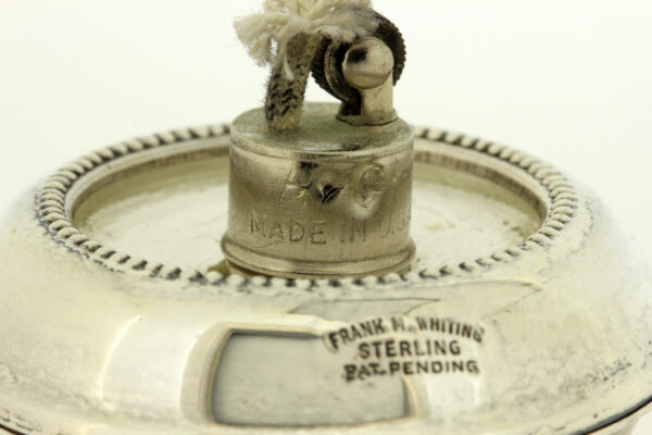 Timekeepersclayton Frank M. Whiting Vintage Tabletop Flint Lighter