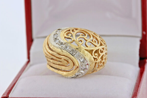Timekeepersclayton 14K Yellow Gold Swirling Vine Ring with Florentine Finish and White Diamond Accents